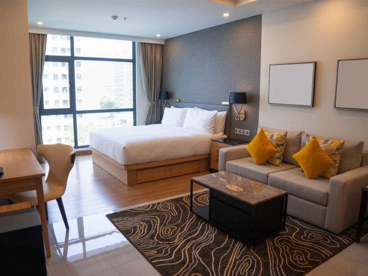 Popularity of new shades of Ray Ban is on rise young